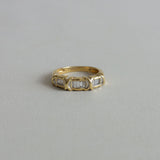 Kinn - Vintage Baguette Diamond X Ring