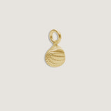 Kinn - Scallop Shell Charm
