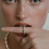 Kinn - Franco Curved Ring Diamond