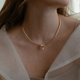 Kinn - Heirloom Curved Chain Necklace