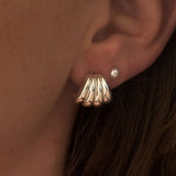 Kinn - Gaia Scallop Earrings Silver