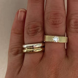 Kinn - Chunky Tube Ring Gold