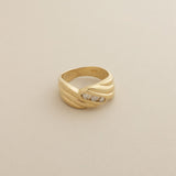 Kinn - Vintage Three Round Diamond Ring