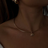 Kinn - Heirloom Curved Chain Necklace