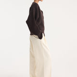 ROHE - Sculptural compact v-neck | dark brown
