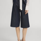 FRAME - The Tailored Short -- Rinse