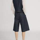 FRAME - The Tailored Short -- Rinse