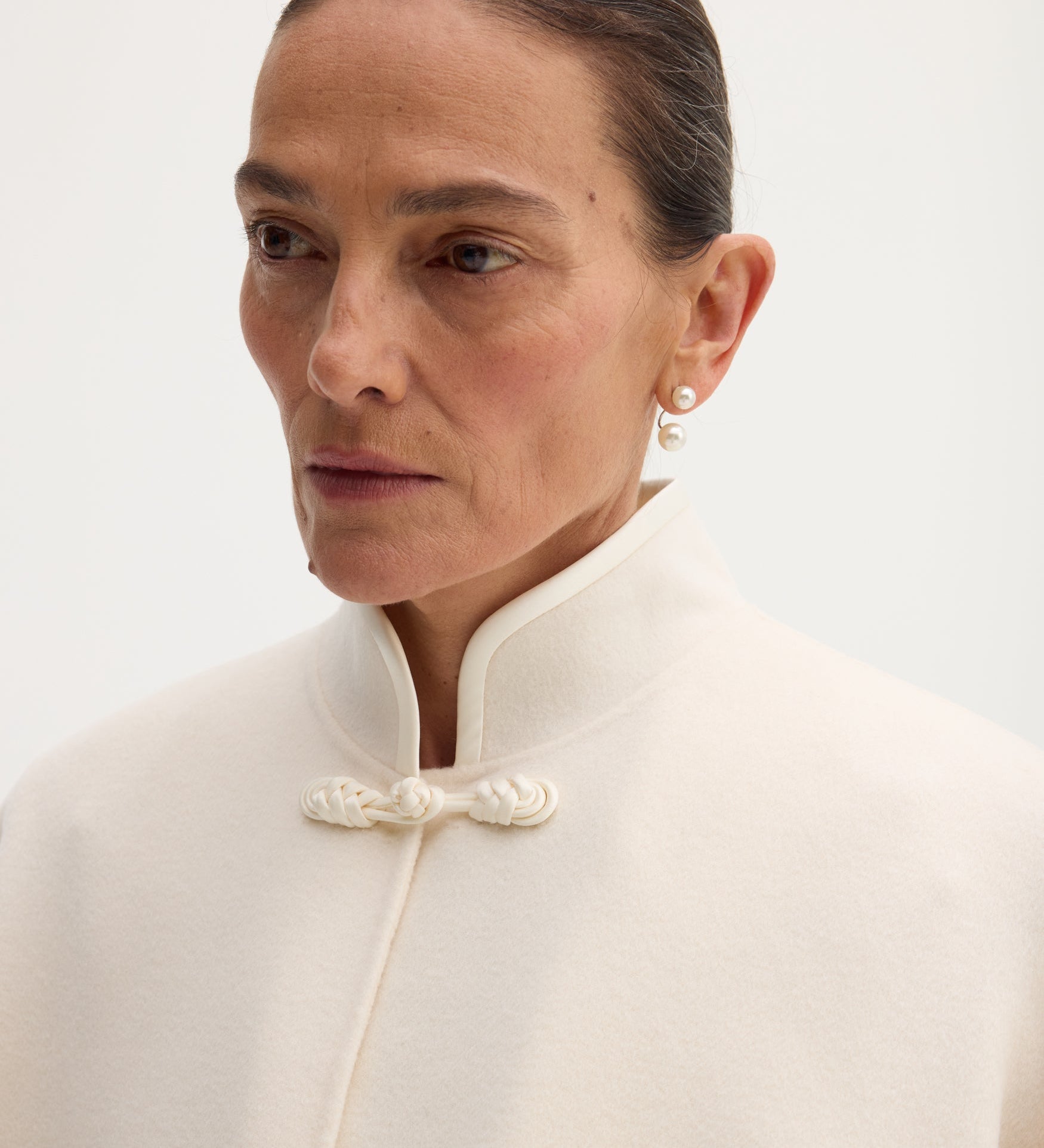 ROHE - Pankou closure poncho | off white