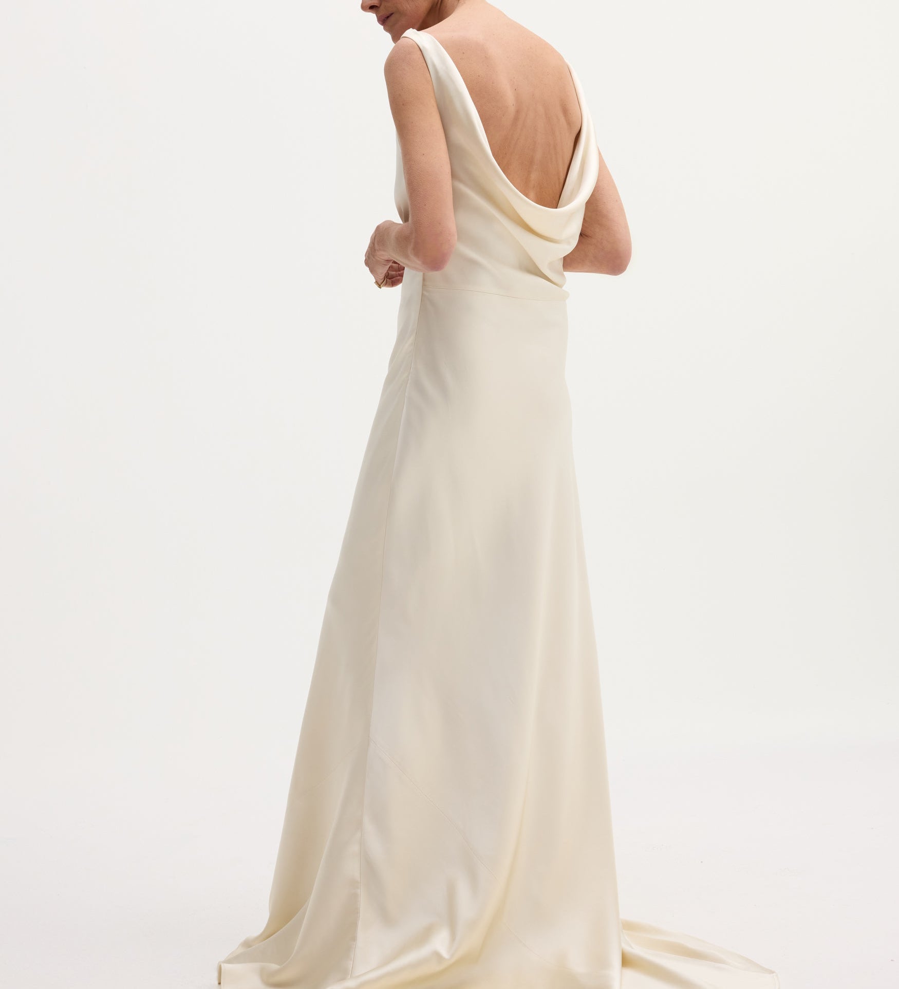 ROHE - Draped satin dress with train | ivory