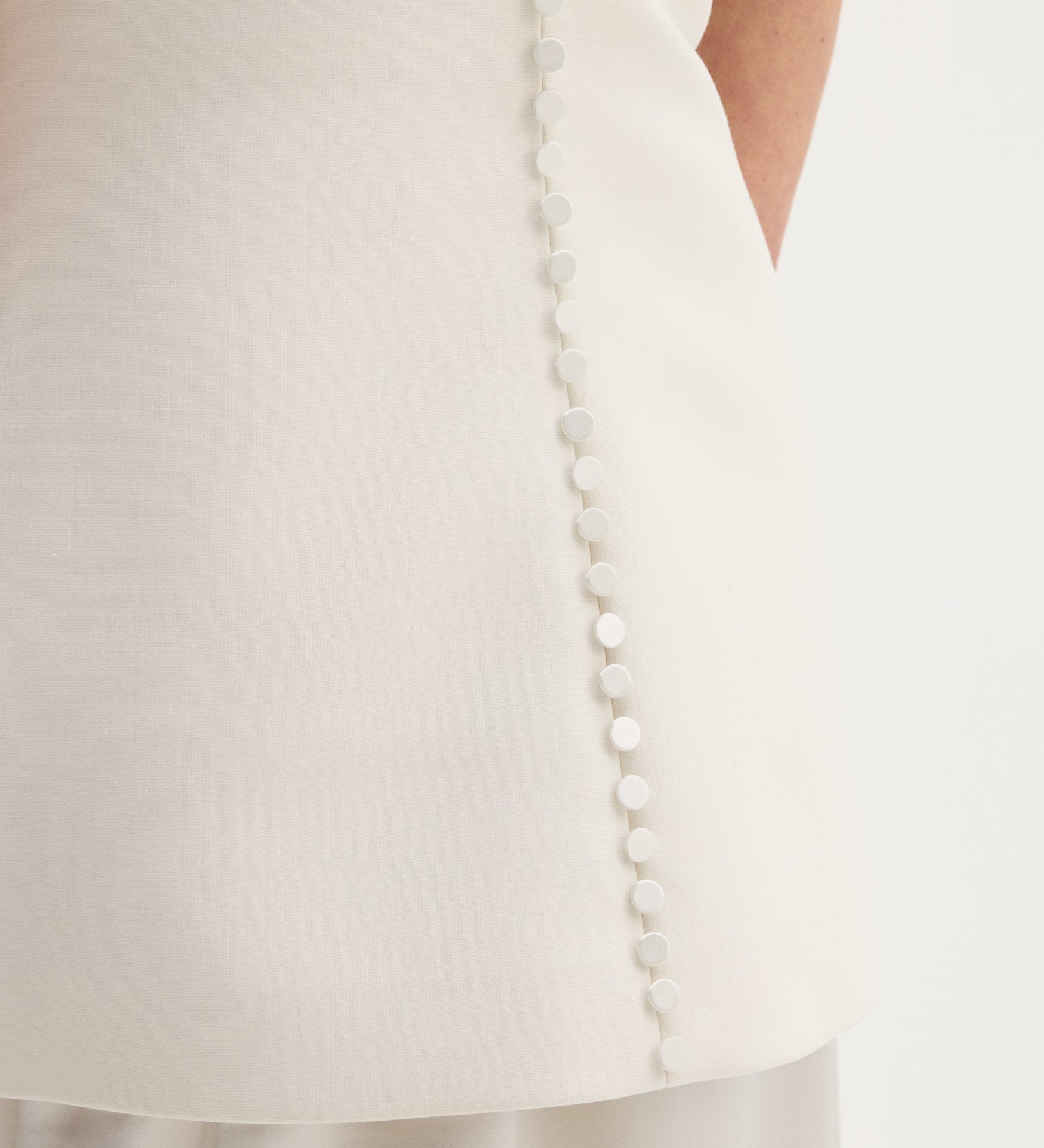 ROHE - Classic signature dress with satin silk skirt | ivory