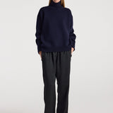 ROHE - Sculptural compact turtleneck | navy
