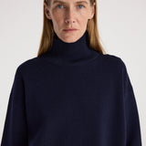 ROHE - Sculptural compact turtleneck | navy