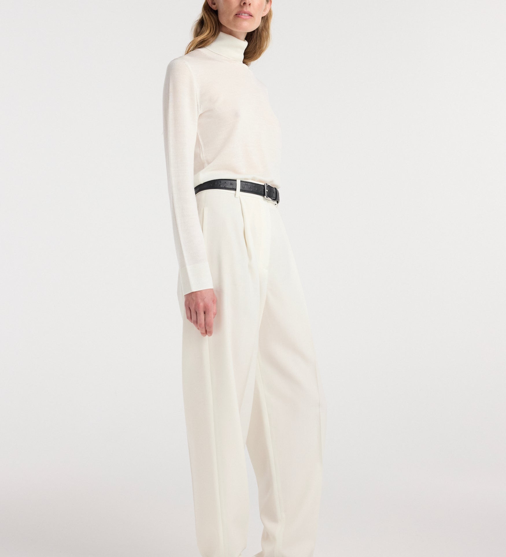ROHE - Fine - knit wool cashmere turtleneck | off white