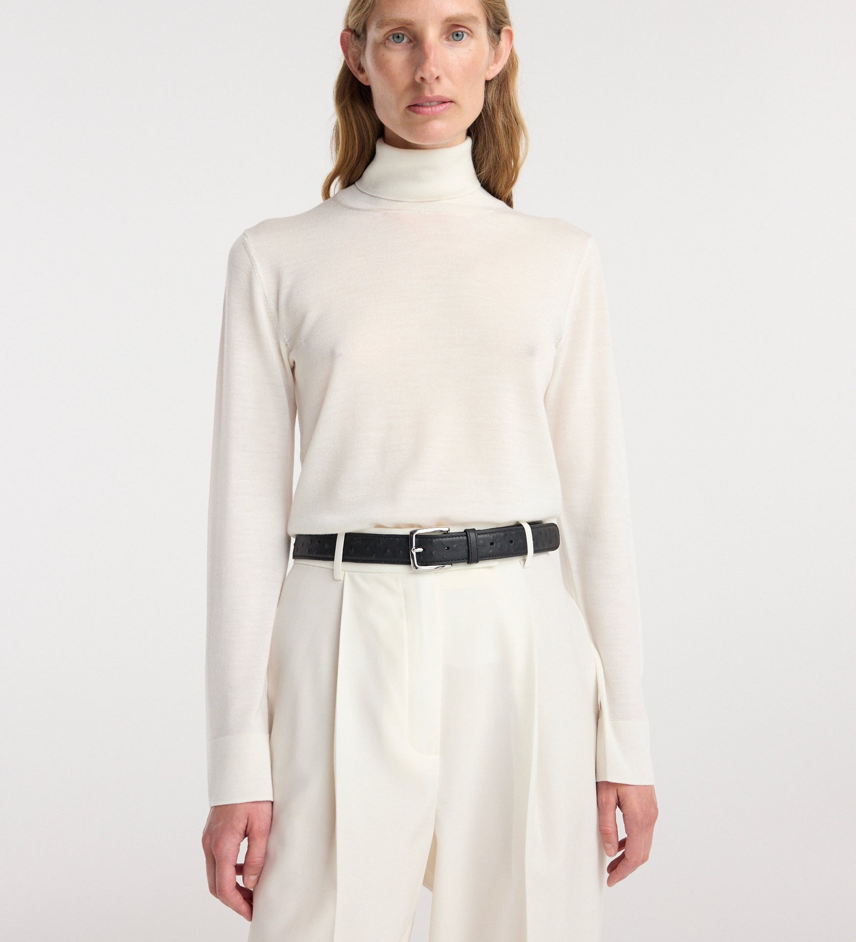 ROHE - Fine - knit wool cashmere turtleneck | off white