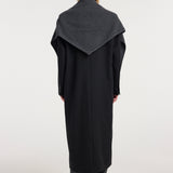 ROHE - Large knitted triangle scarf | anthracite melange