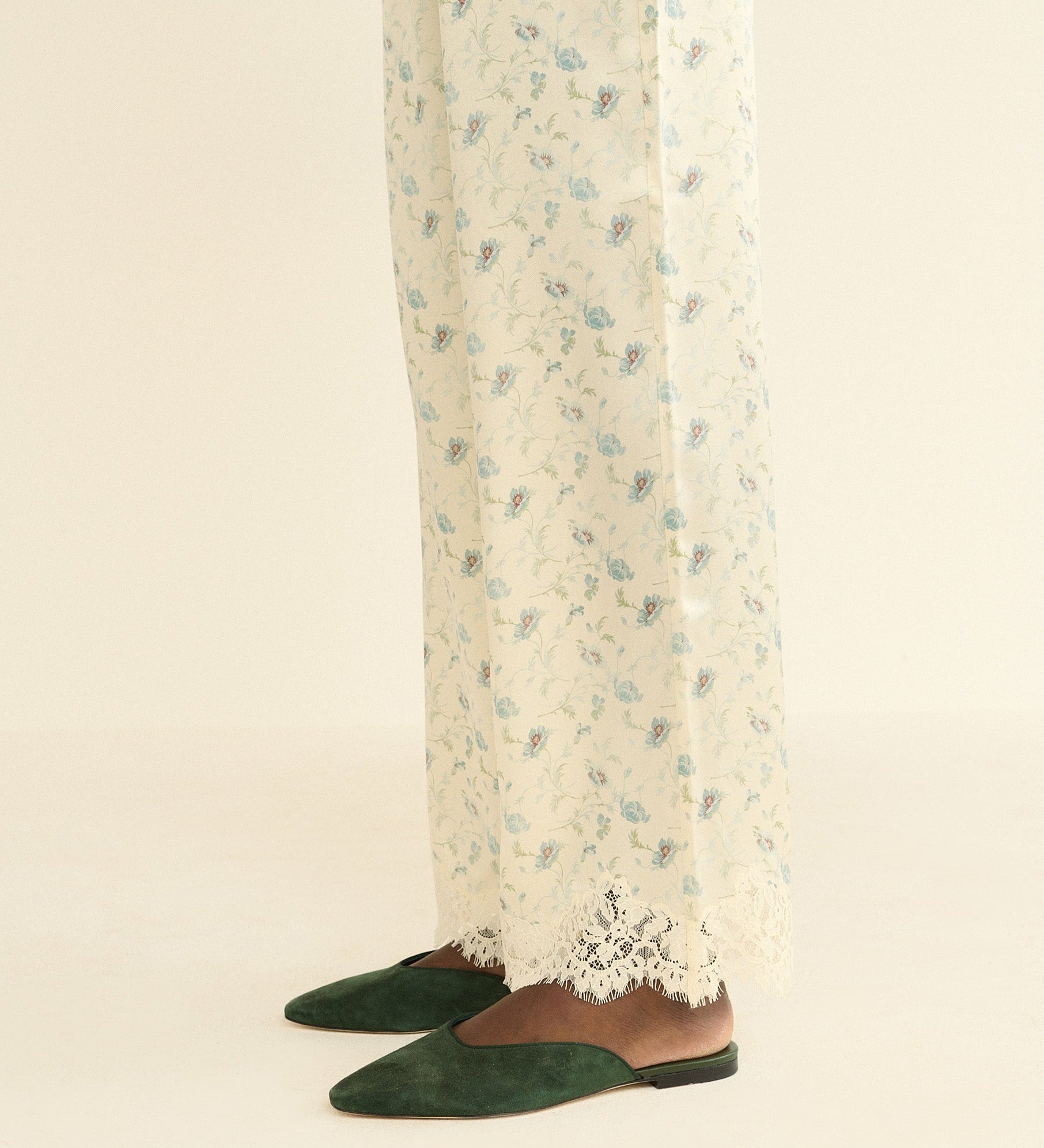 DOEN - ADAIR SLIDE - - DARK PINE SUEDE