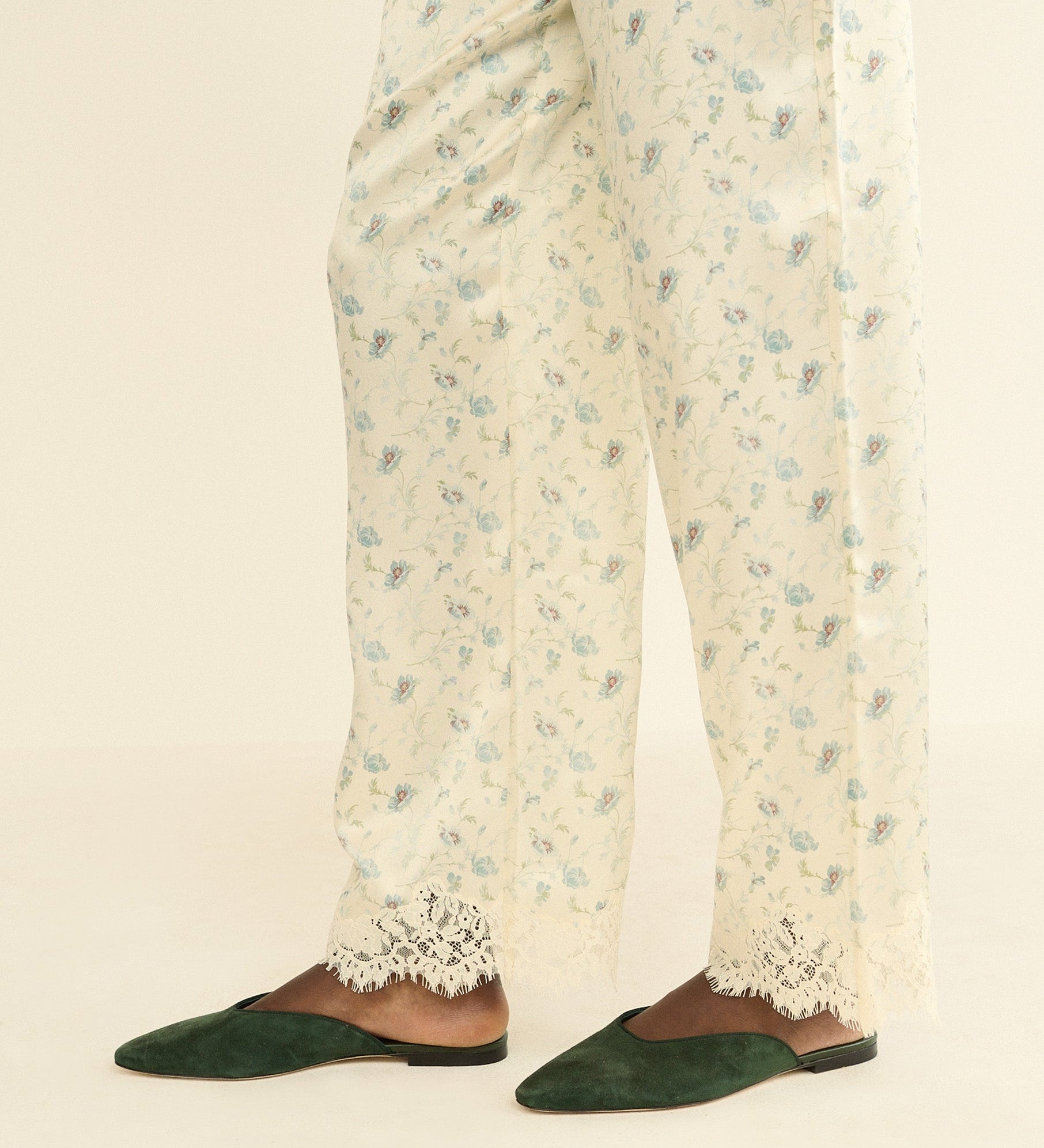 DOEN - ADAIR SLIDE - - DARK PINE SUEDE