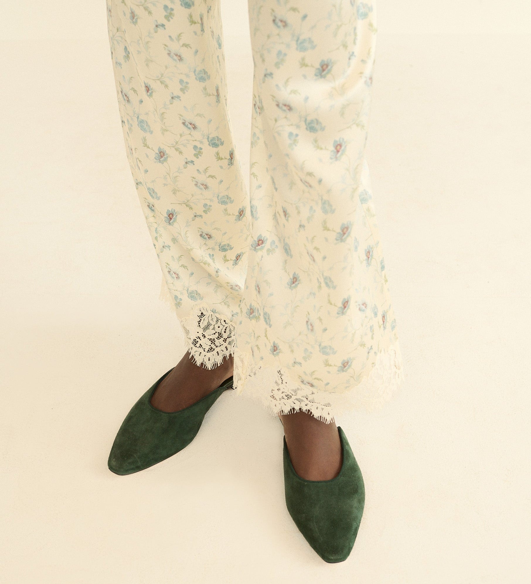 DOEN - ADAIR SLIDE - - DARK PINE SUEDE