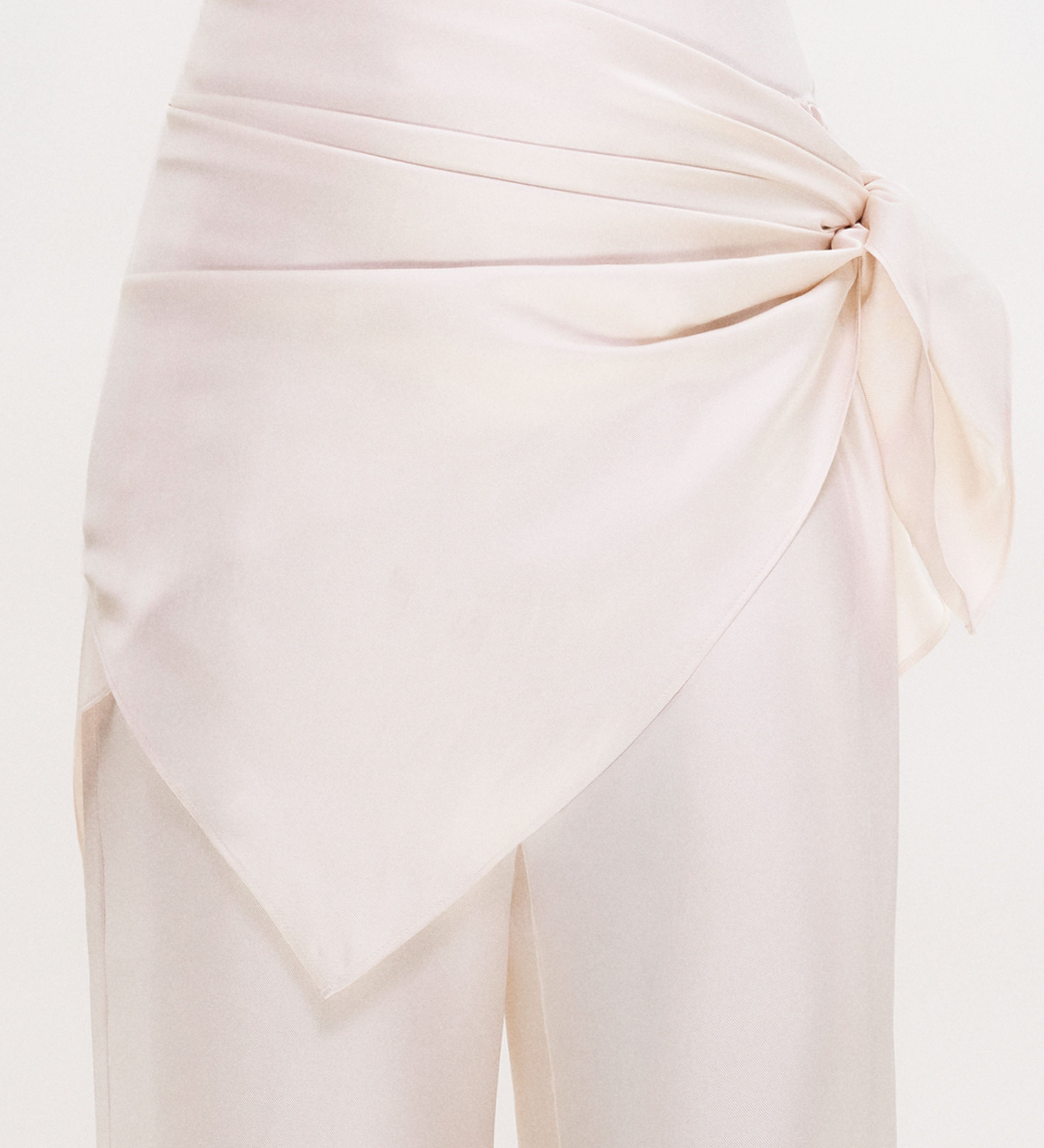Aflalo - Freja Pant in Silk