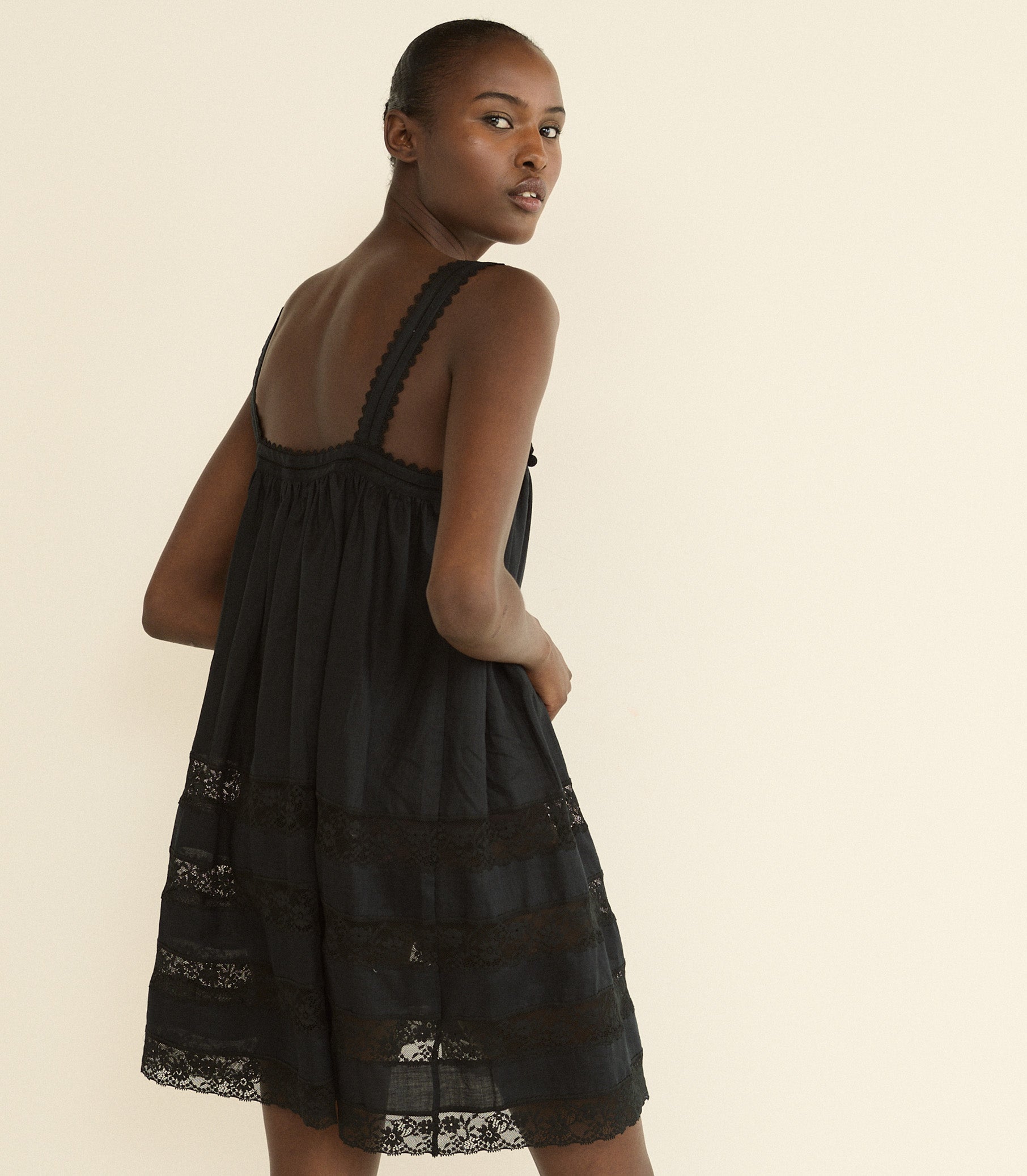 DOEN - ALOISE DRESS - - BLACK