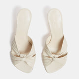 Le Monde Beryl - Antonia Kitten  / Ecru Leather