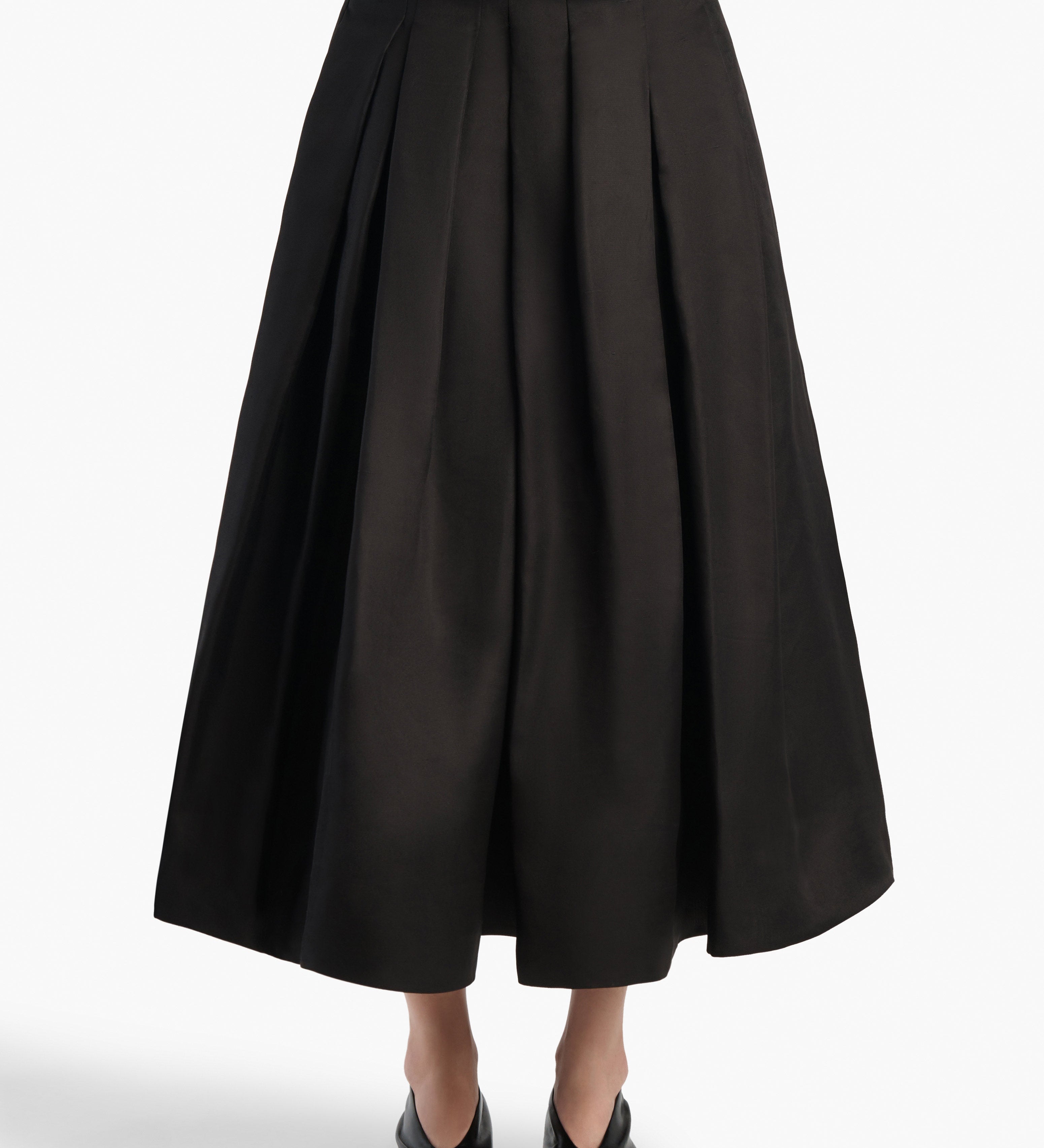 Khaite - Astrid Skirt in Black