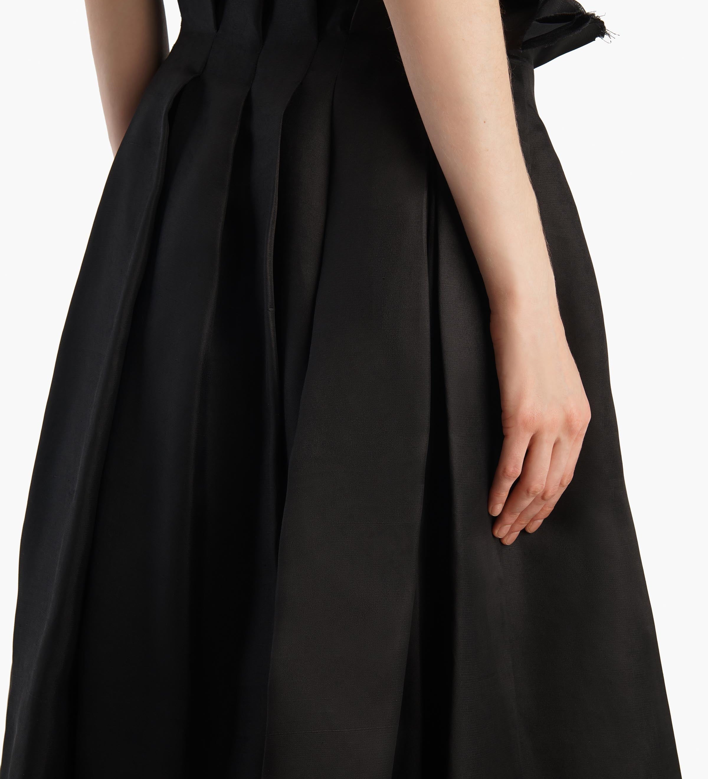 Khaite - Astrid Skirt in Black