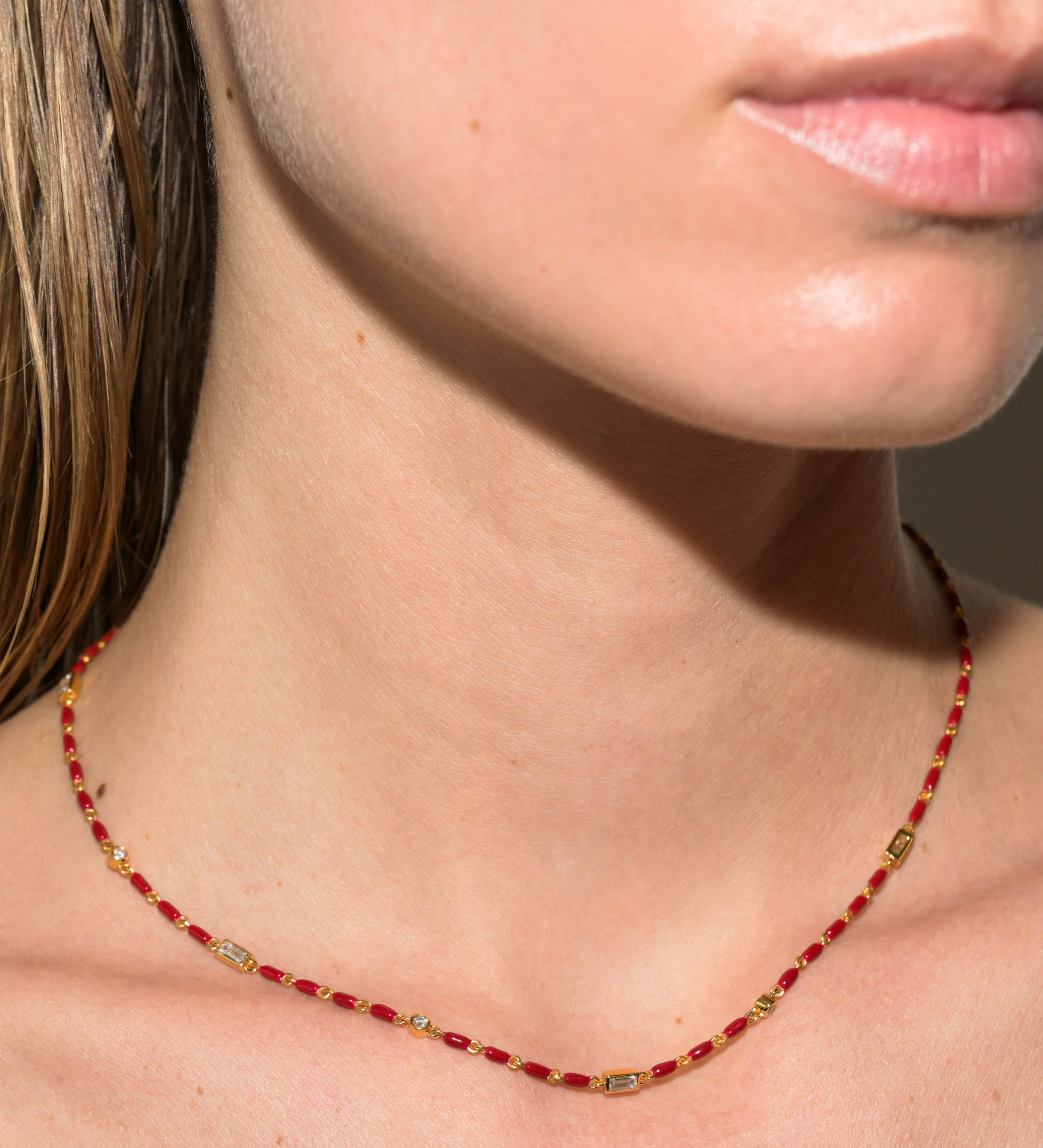 Dorsey - ENAMEL MOISSANITE NECKLACE IN BORDEAUX, 18K GOLD VERMEIL
