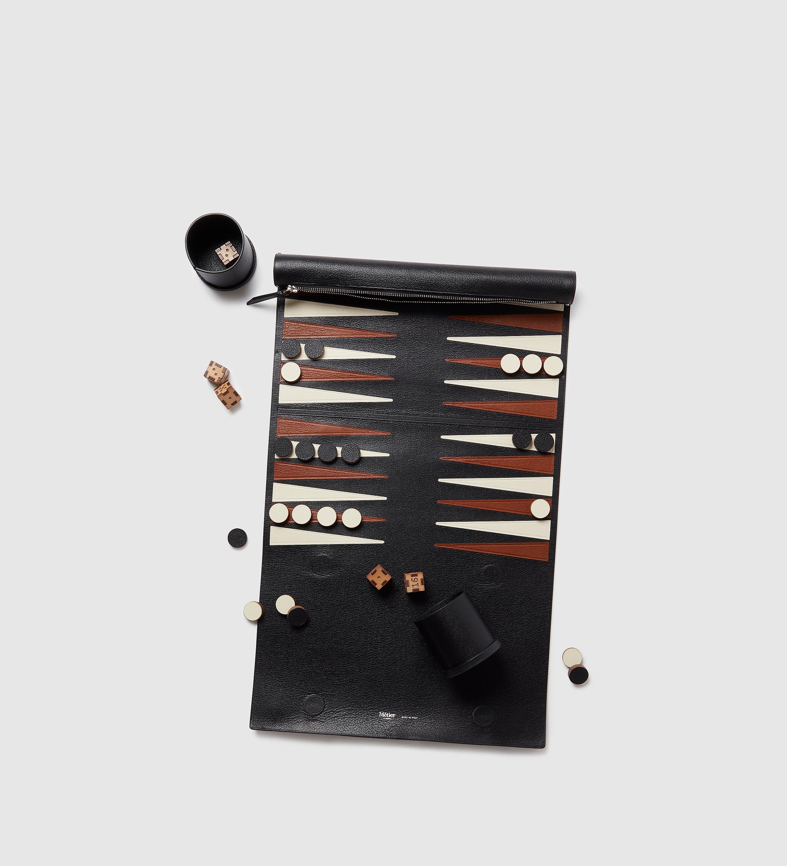 Metier - The Game Night Set Buffalo Black