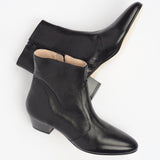 Jamie Haller - The Beatnik in Black