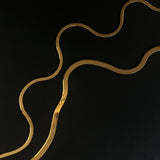 Kinn - Petite Carter Herringbone Chain Necklace