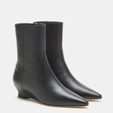 Le Monde Beryl - Camille Boot / Black Leather