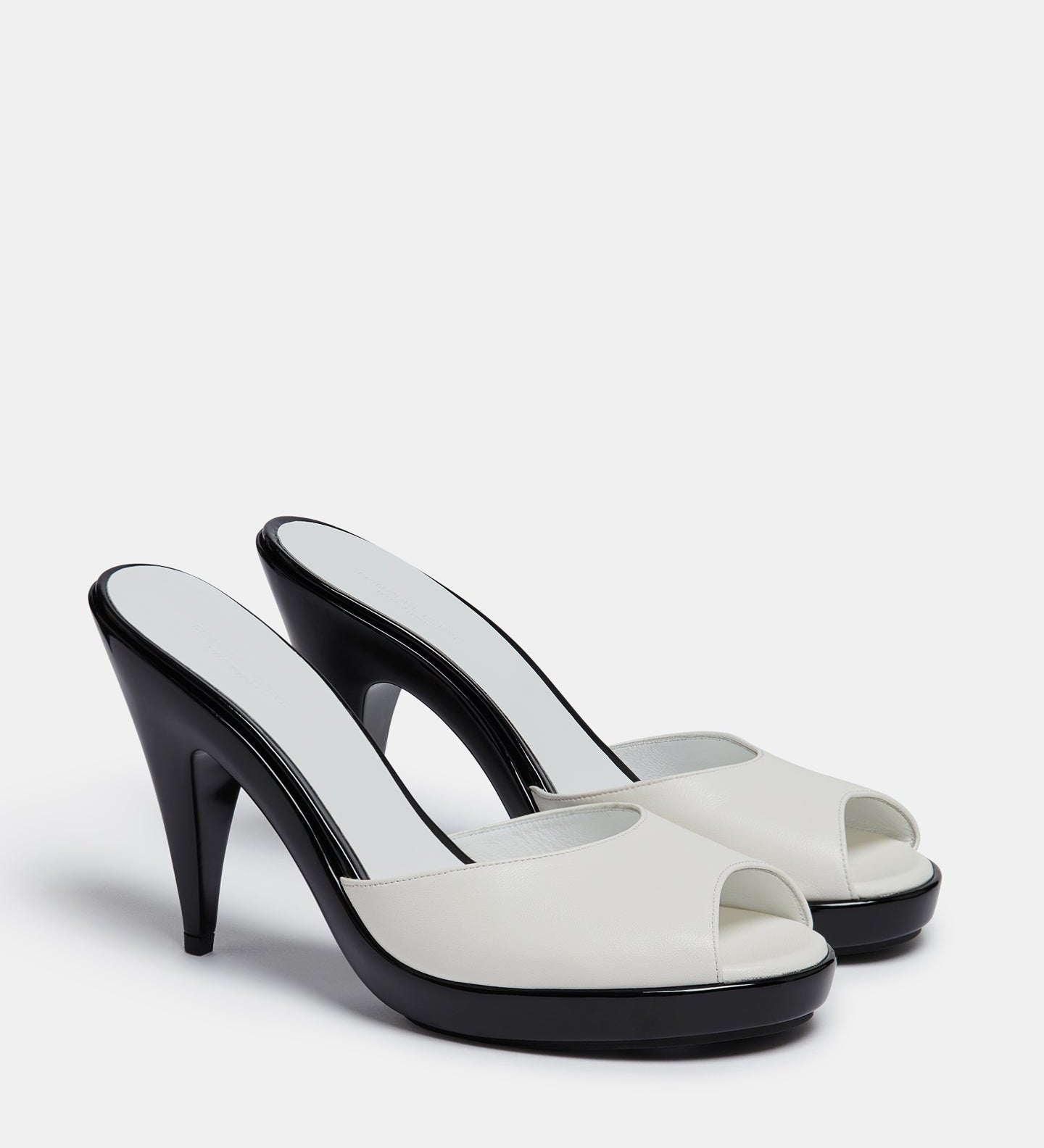 Le Monde Beryl - Kim Sion Cherry Mule / White Leather