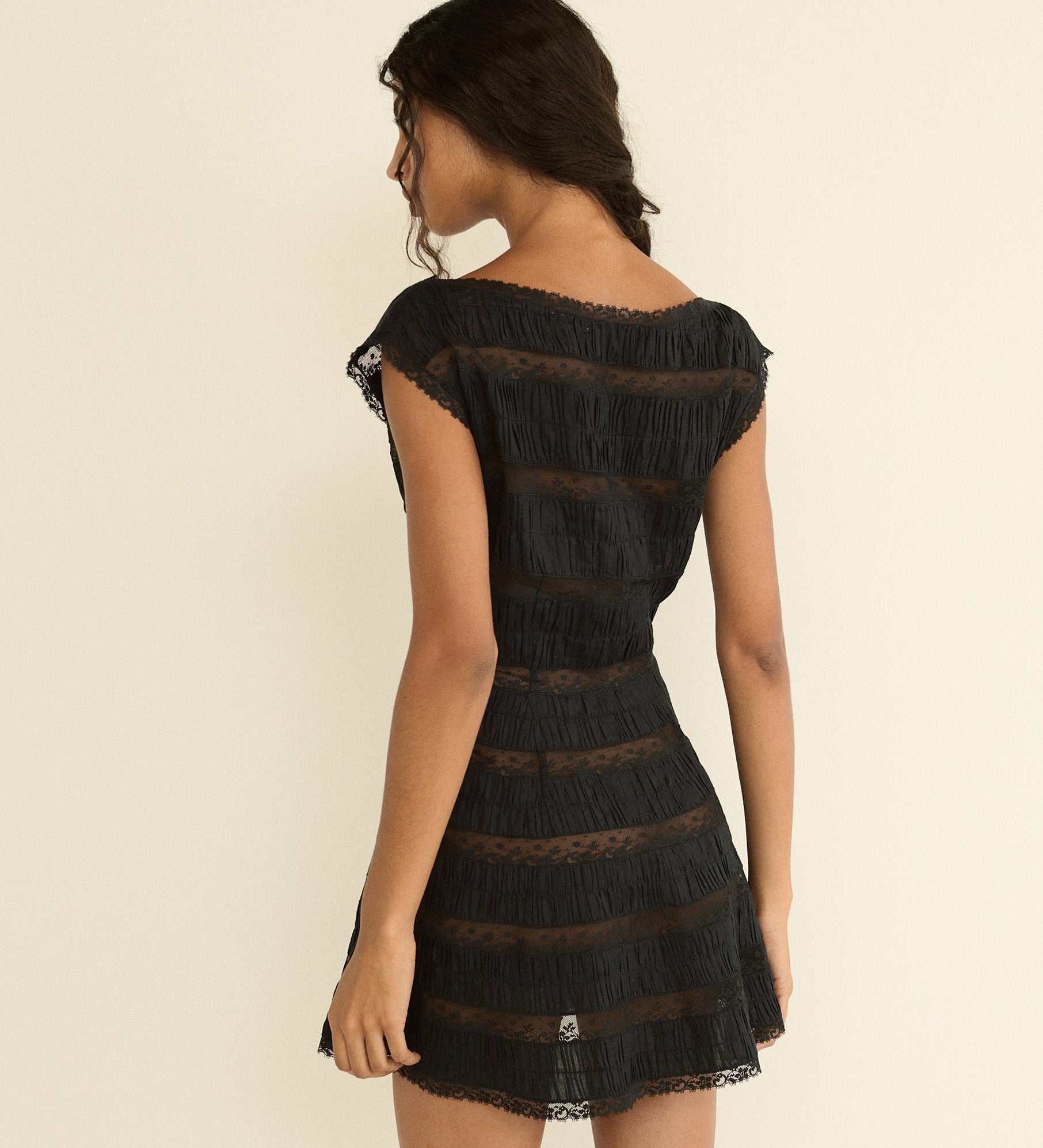 DOEN - CORNELLA DRESS - - BLACK