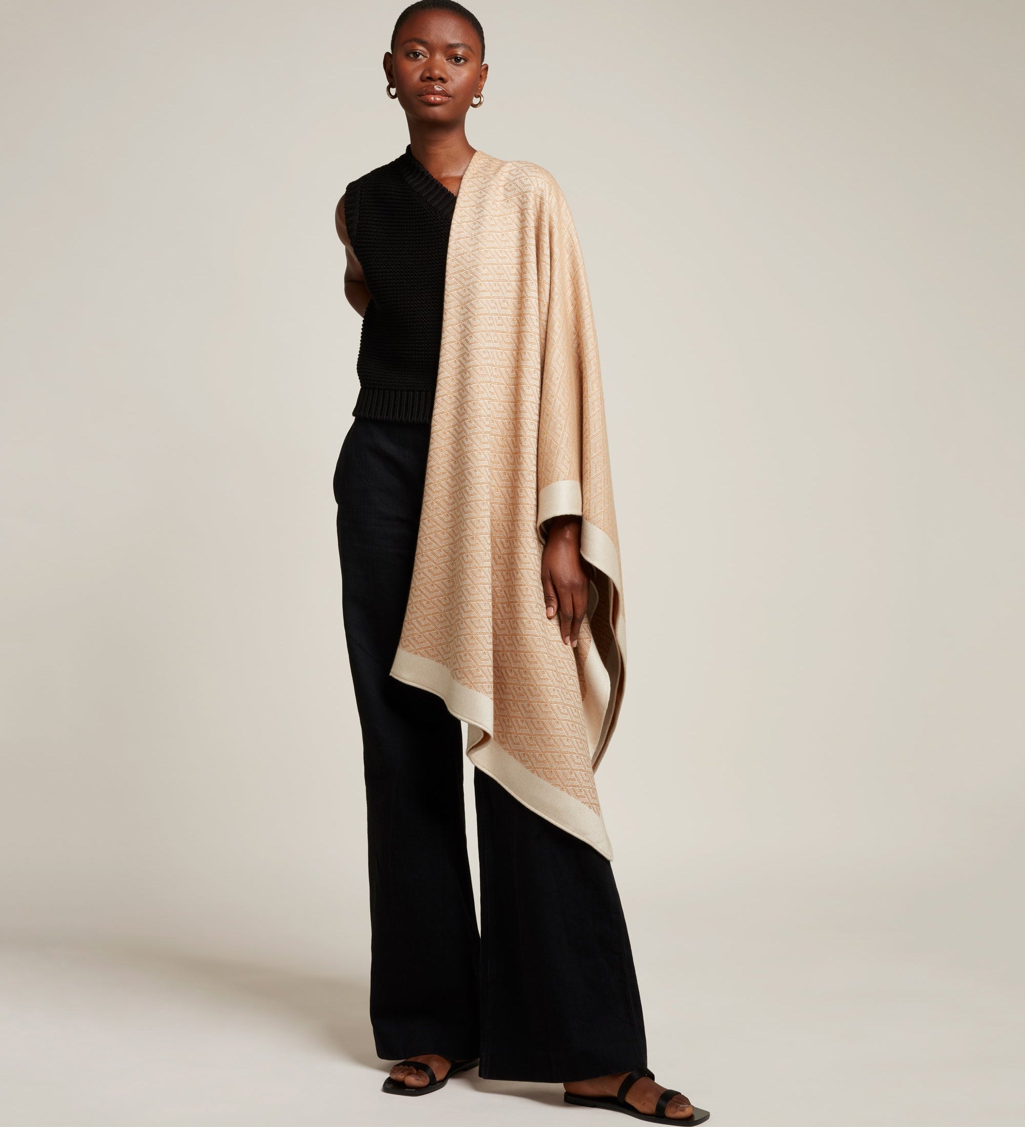 Metier - Large Cashmere Throw Camel and White Sand