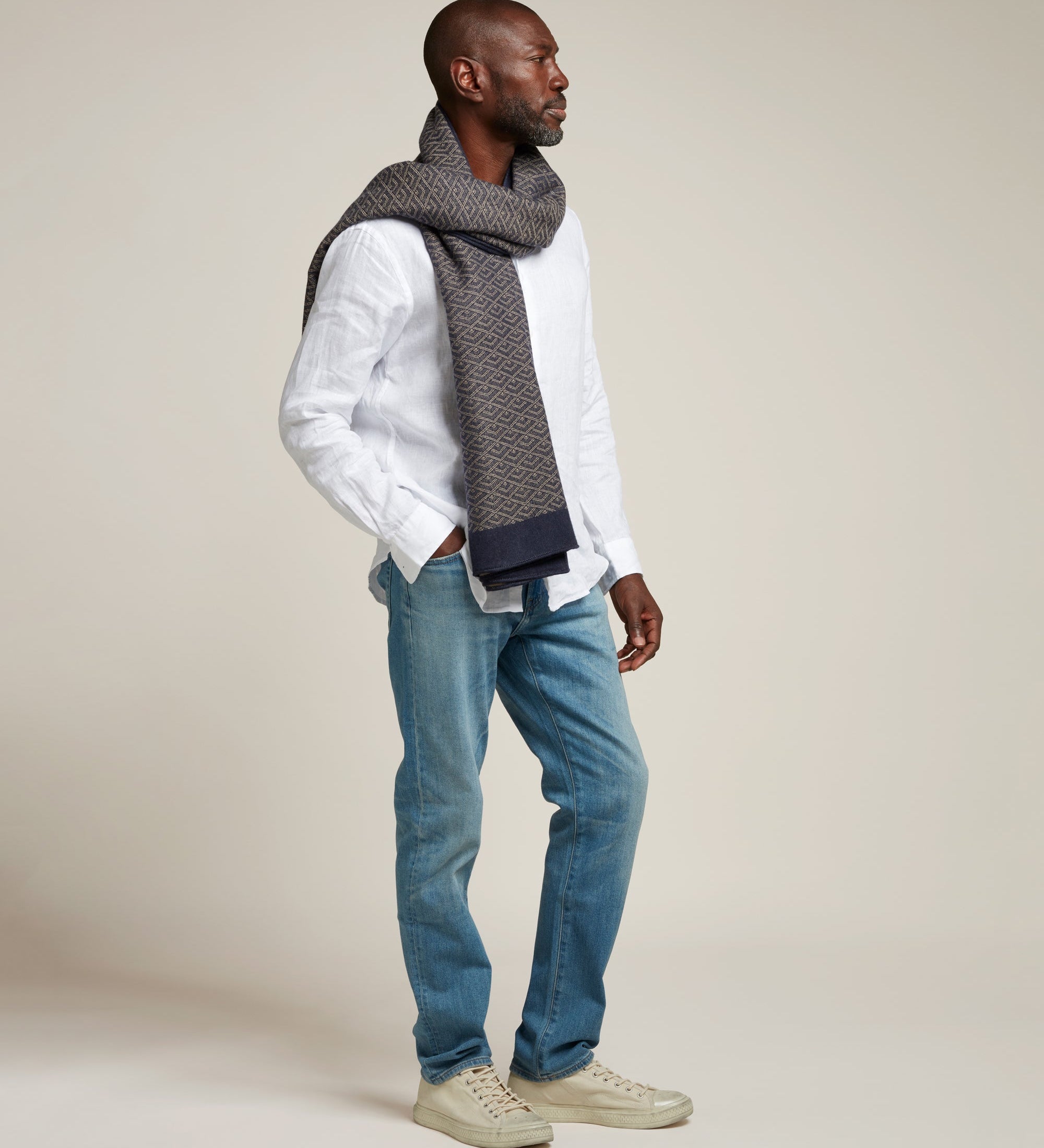 Metier - Large Cashmere Throw Navy and Natural