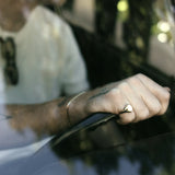 Kinn - Men's Bold Classic Signet Ring