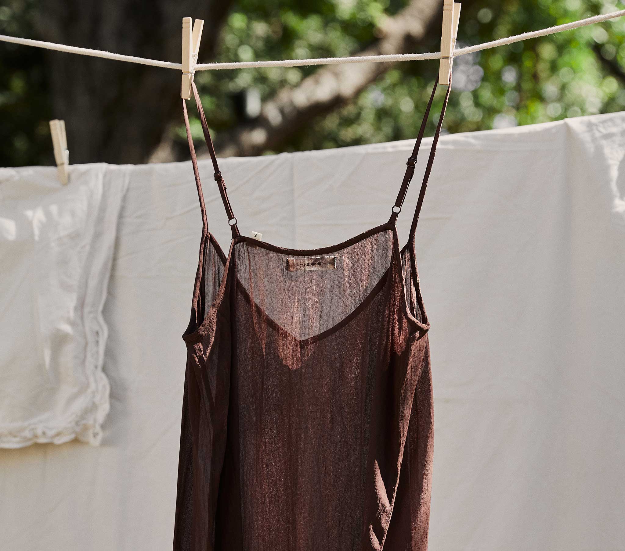 DOEN - SHORT DEEP V - NECK SLIP