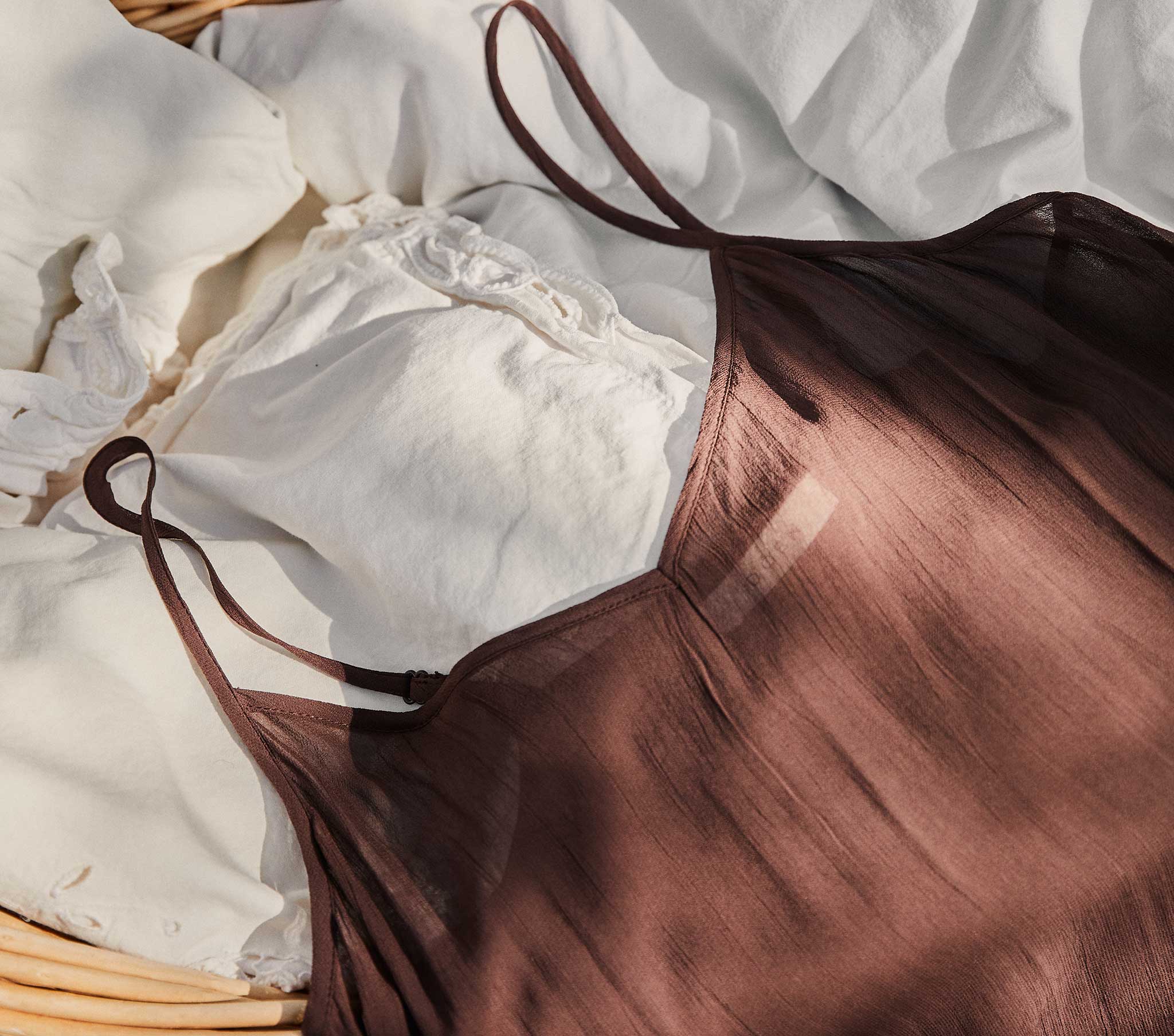DOEN - LONG DEEP V - NECK SLIP