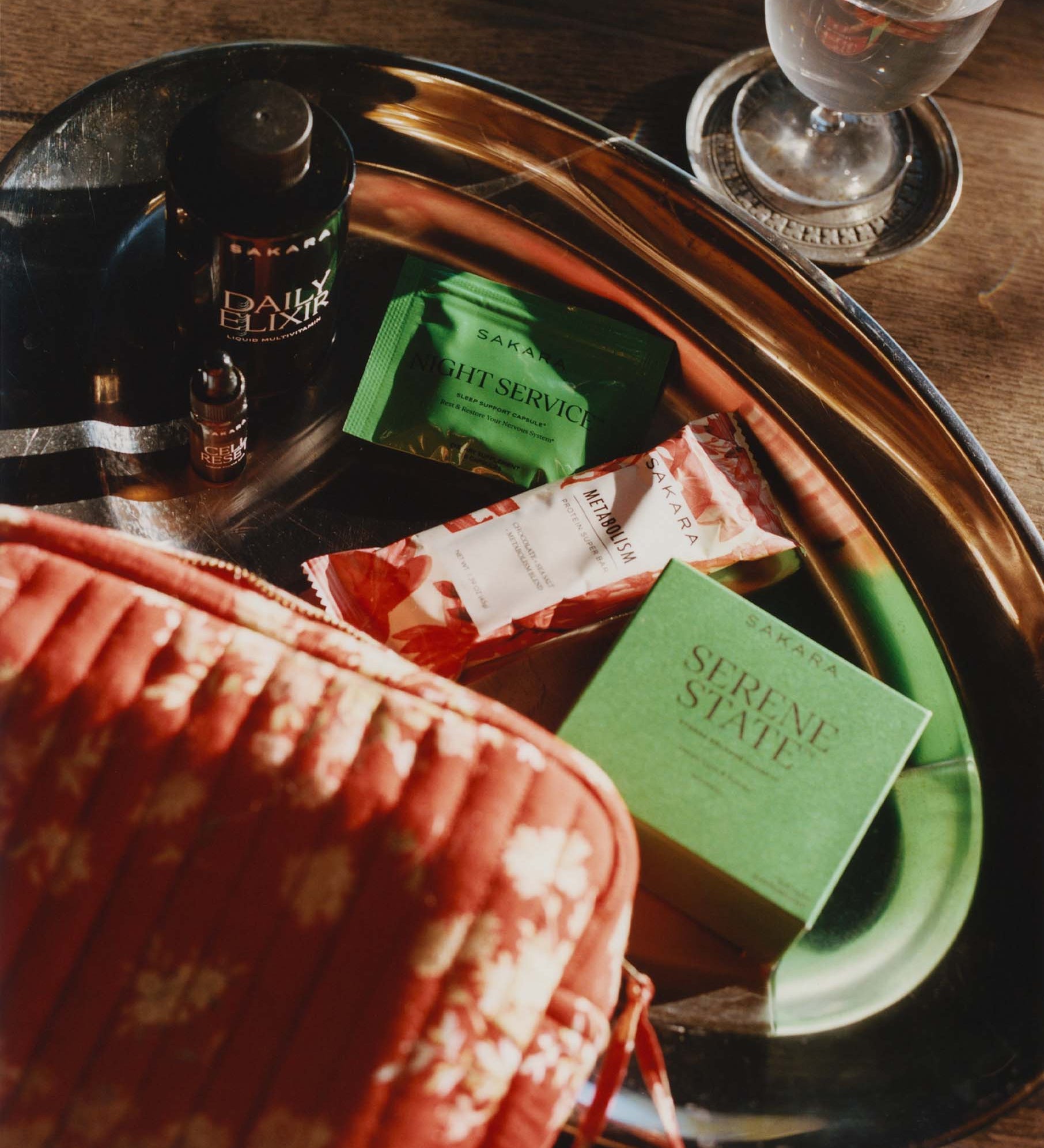 DOEN - DÔEN & SAKARA TRAVEL ESSENTIALS