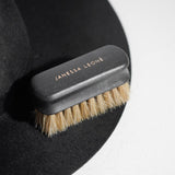 Janessa Leoné - Hat Brush