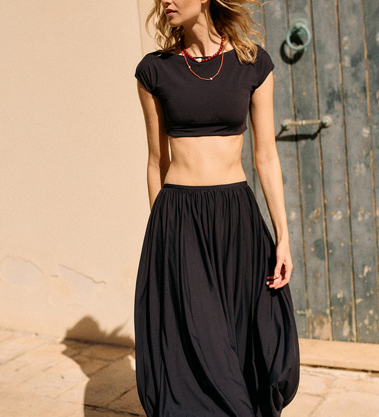 Ciao Lucia - Razza Black Jersey Crop Top