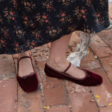 DÔEN - PILLAR MARY JANE -- CRIMSON VELVET