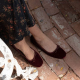 DÔEN - PILLAR MARY JANE -- CRIMSON VELVET