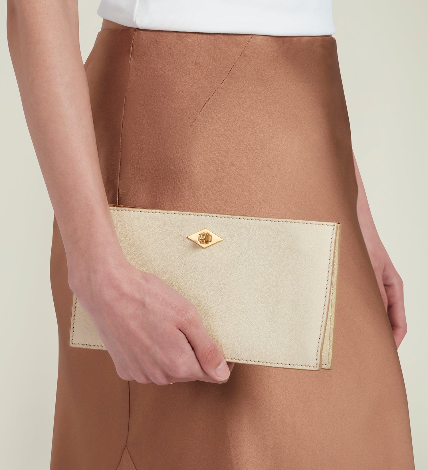 Metier - Ease 20 Smooth Calfskin White Sand