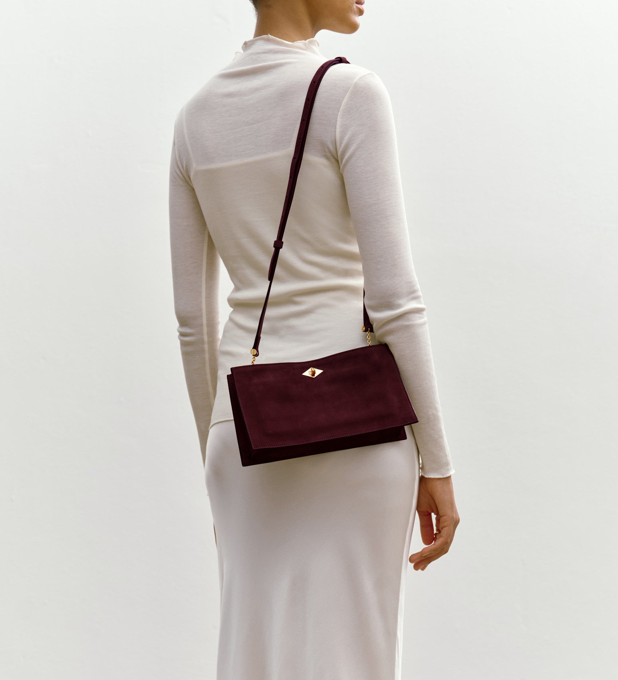 Metier - Ease 28 Buttery Suede Amarone