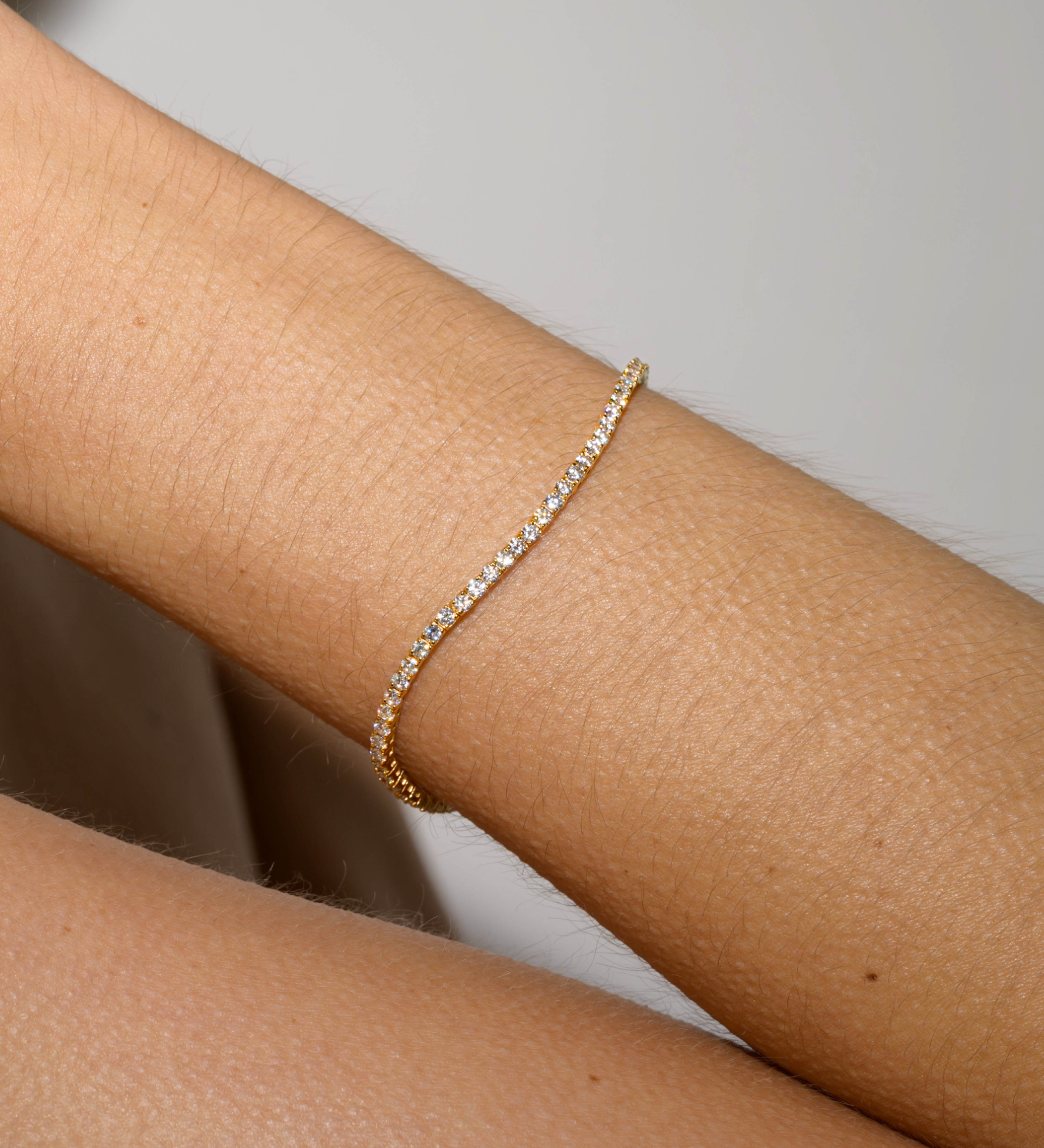 Dorsey - KATE RIVIÈRE BRACELET IN 2MM MOISSANITE, 18K GOLD VERMEIL
