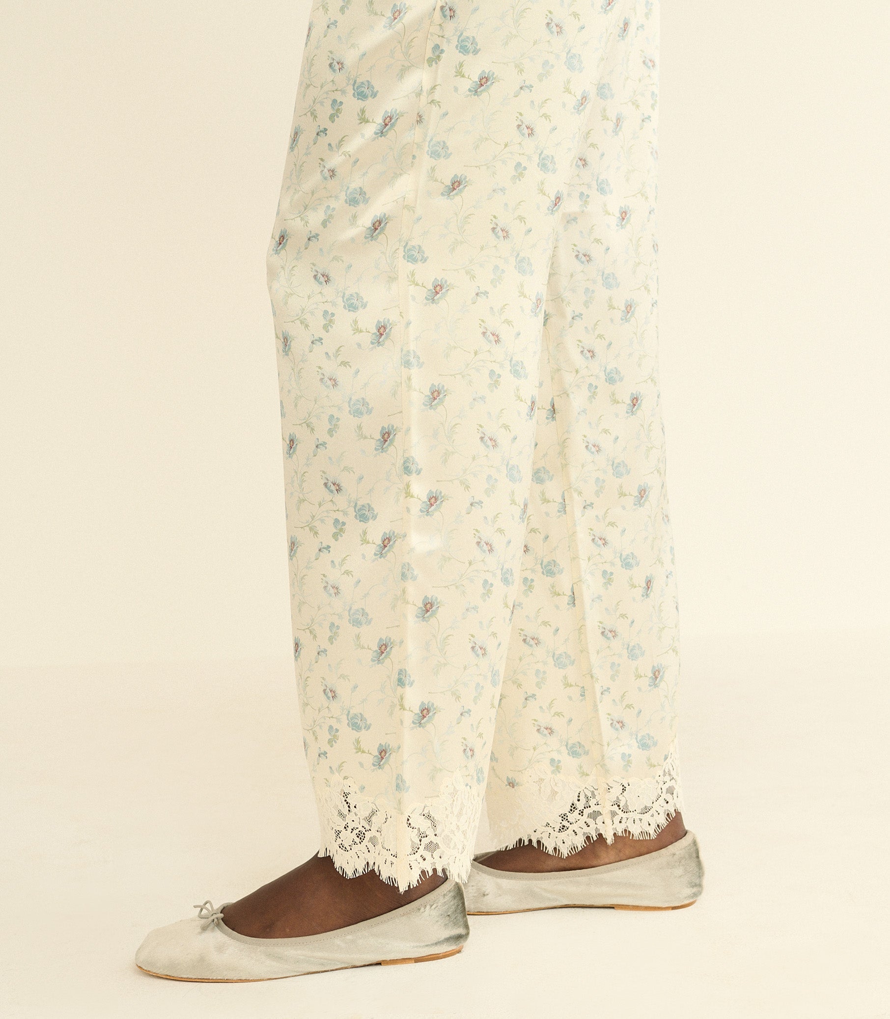 DOEN - ELENI MARY JANE - - DOVE PANNE VELVET