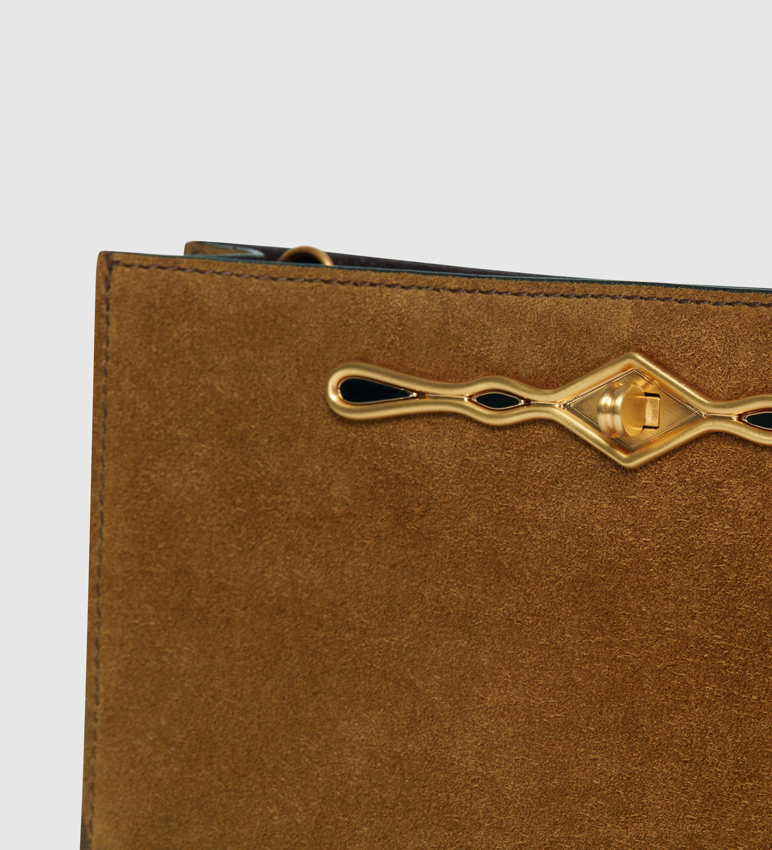 Metier - Fernando Jorge | Métier Ease Suede Marrakech