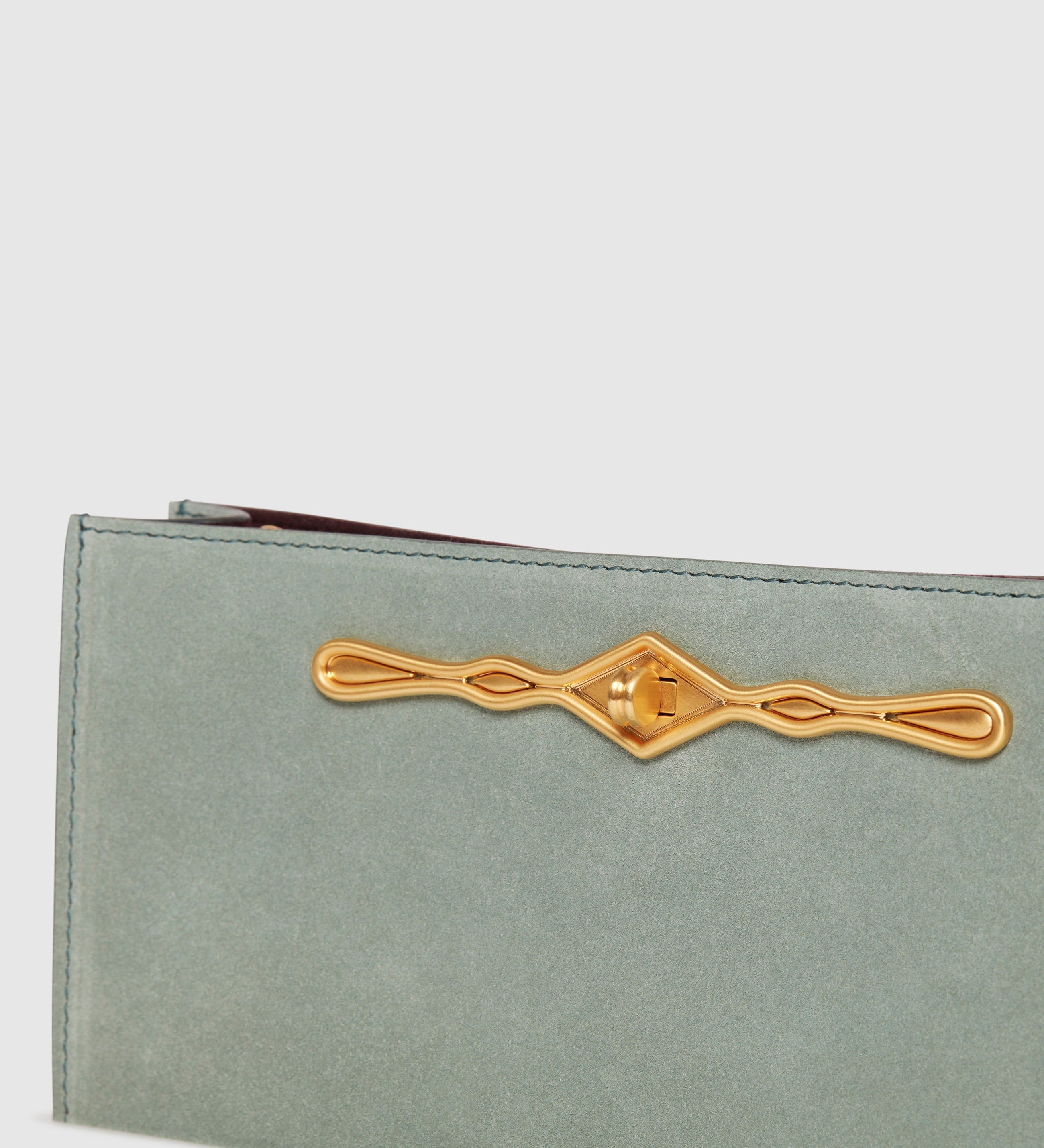 Metier - Fernando Jorge | Métier Ease Suede Terra